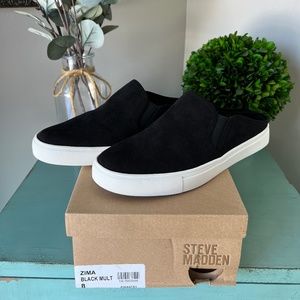 New in box - Steve Madden Zima Black Slip on shoes - Faux Suede